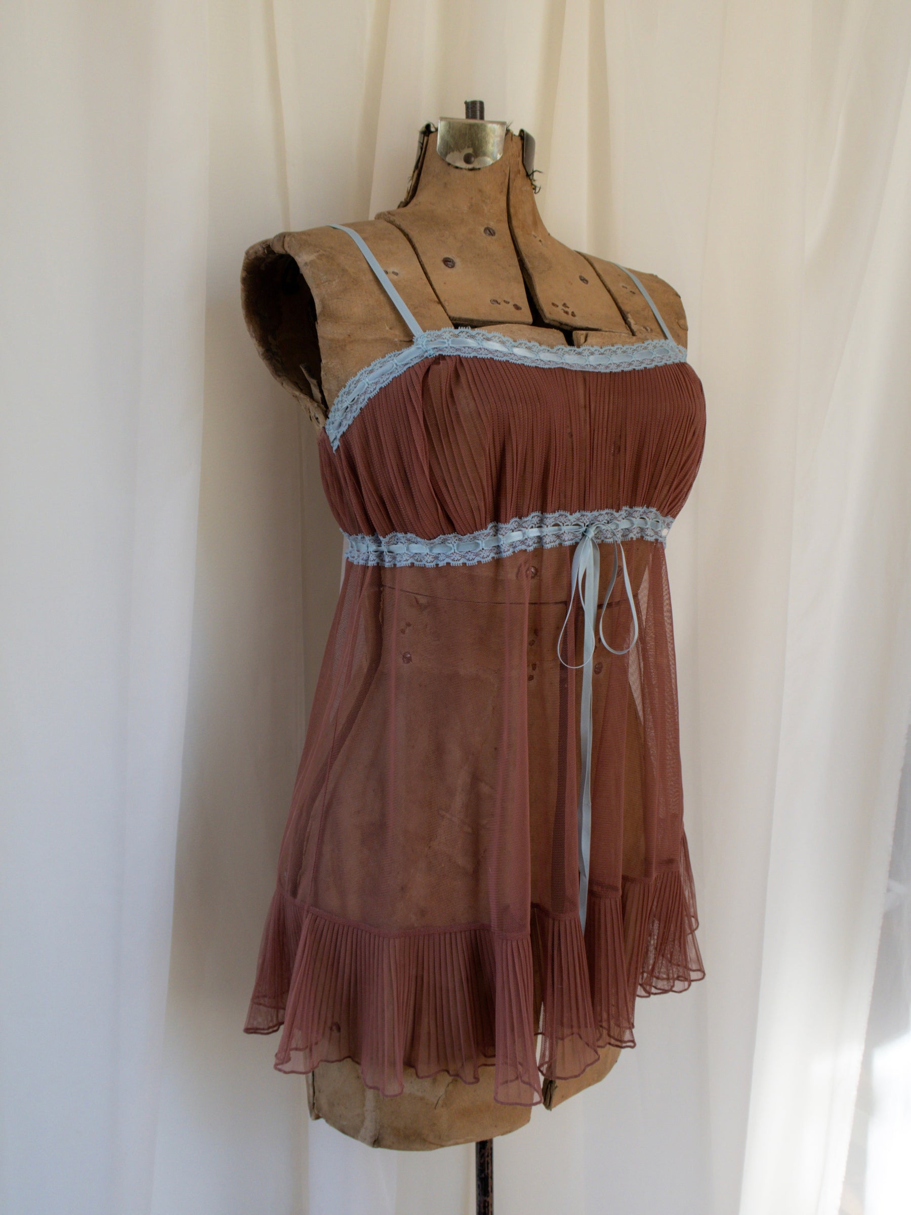 03 VICTORIA'S SECRET BABYDOLL SLEEPER - (SMALL) 03 VICTORIA'S SECRET BABYDOLL SLEEPER - (SMALL)