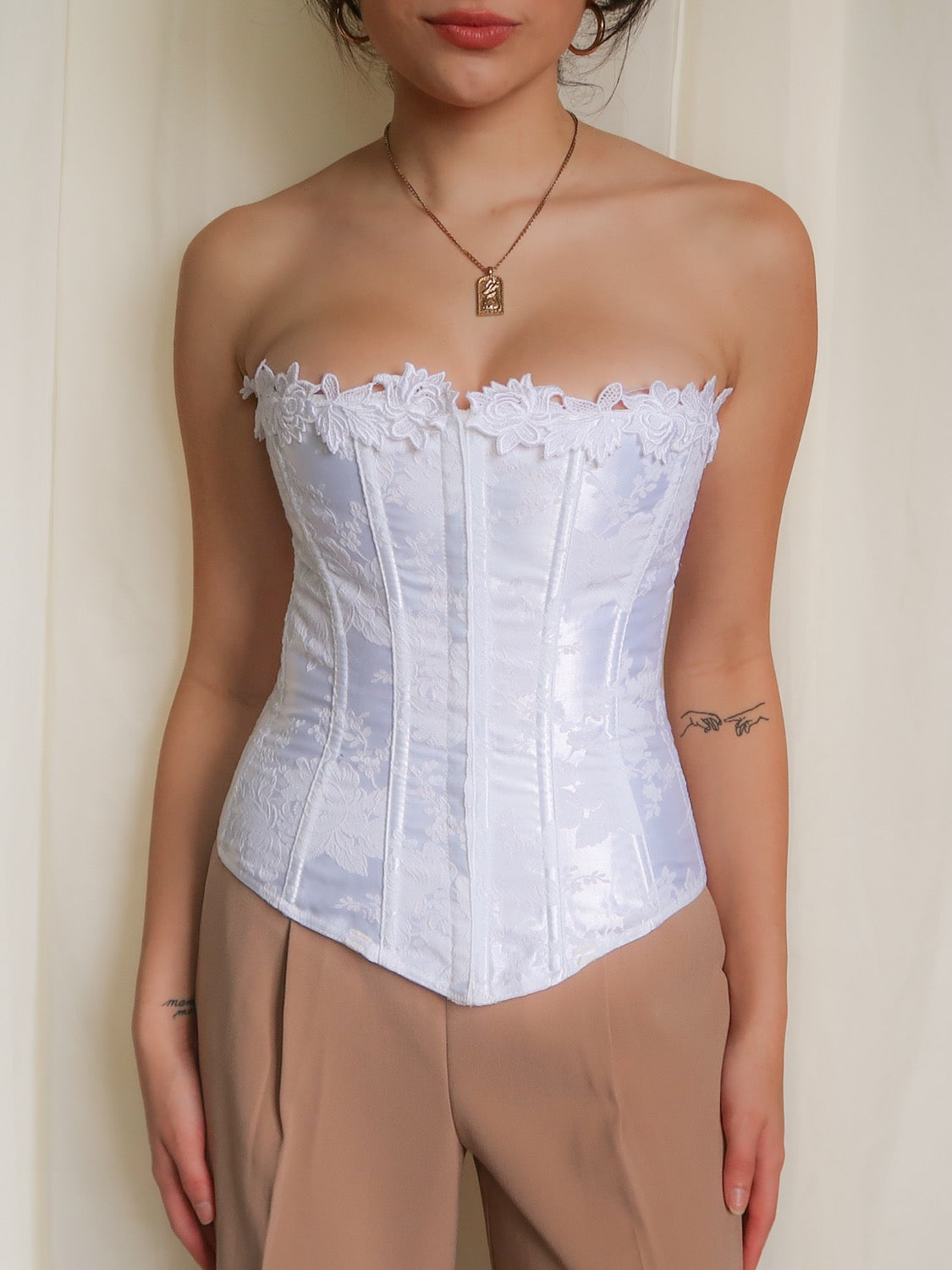 Margot Leather Underbust Corset– Pearson's Medieval Shoppe
