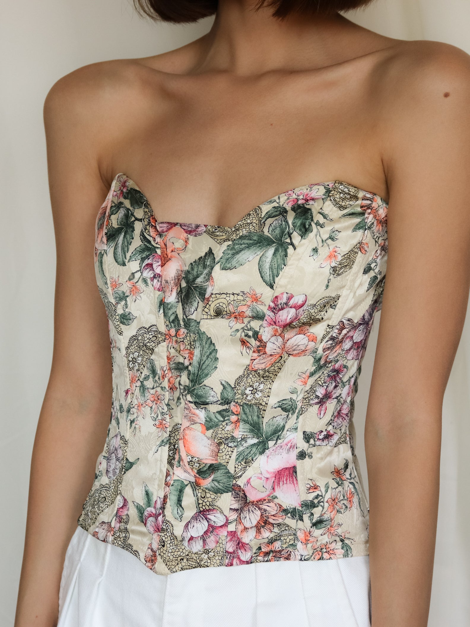 1970s SWEETHEART NECKLINE FLORAL CORSET - (MEDIUM)