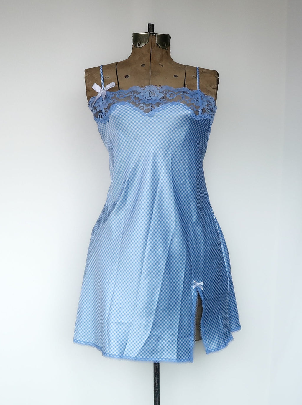 y2k slip dress EARLY VINTAGE “MARIA” IN BLUE PLAID ExcellentSize on Tag Lubbock Christian High School Category_Plus Size Luxury Satin Colors:Red