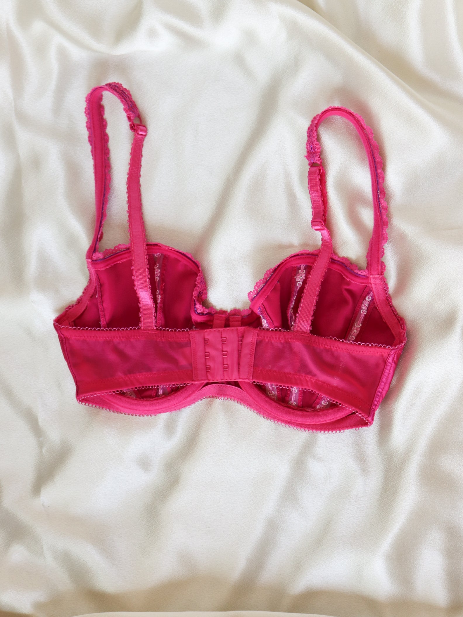 Red 36D Victoria Secret bra