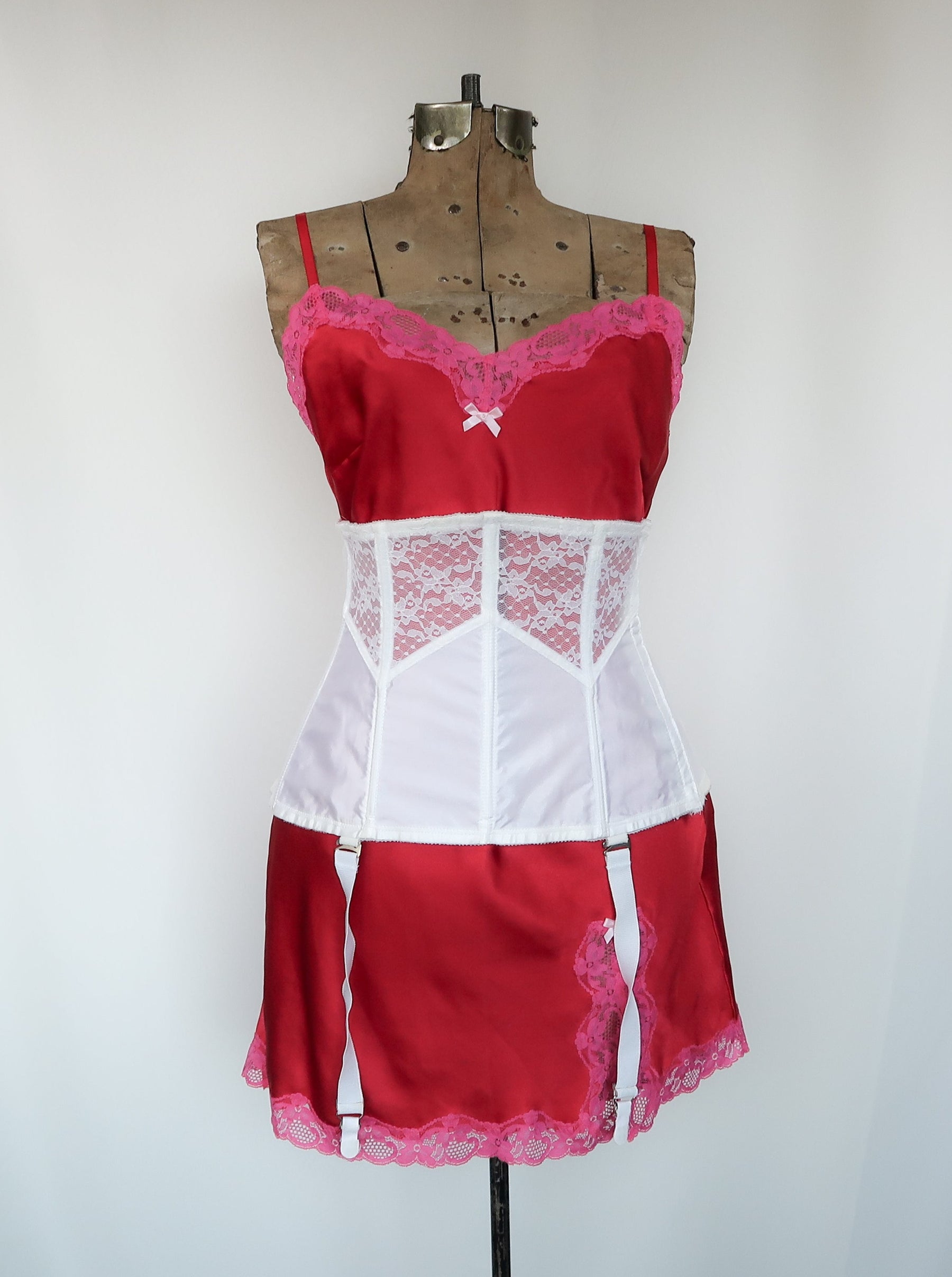 Y2K VICTORIA'S SECRET RED AND PINK SLIP DRESS