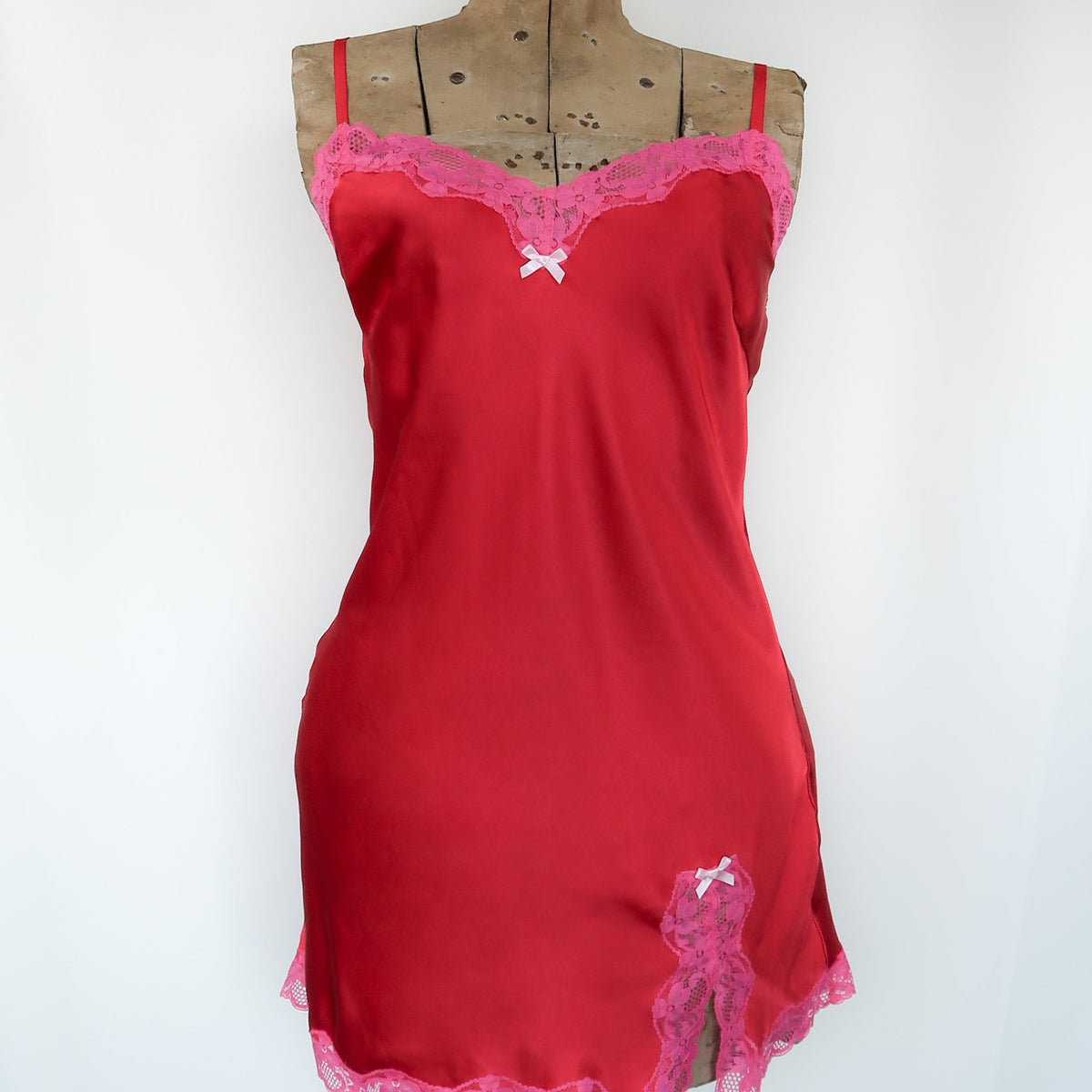 Y2K VICTORIA'S SECRET RED AND PINK SLIP DRESS